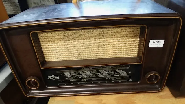 1 old radio