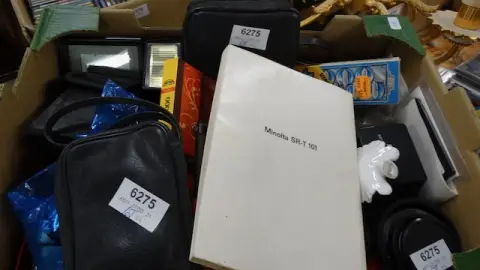 1 lot of cameras and others