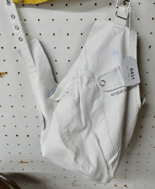1 BMW cap