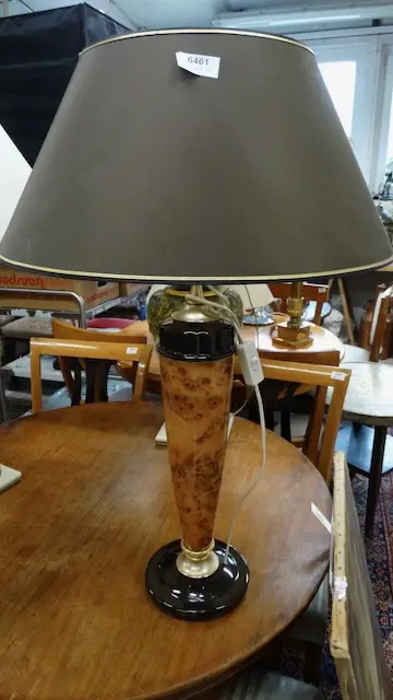 1 lampe de table
