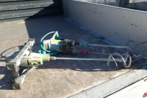 2x blandemaskine 220 V til blanding af mørtel og beton