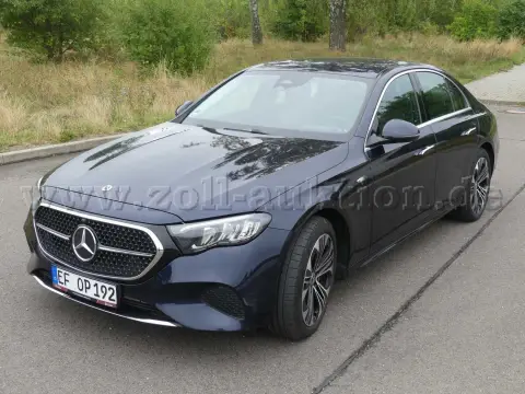 1 Mercedes-Benz E 300 de Avantgarde Advanced