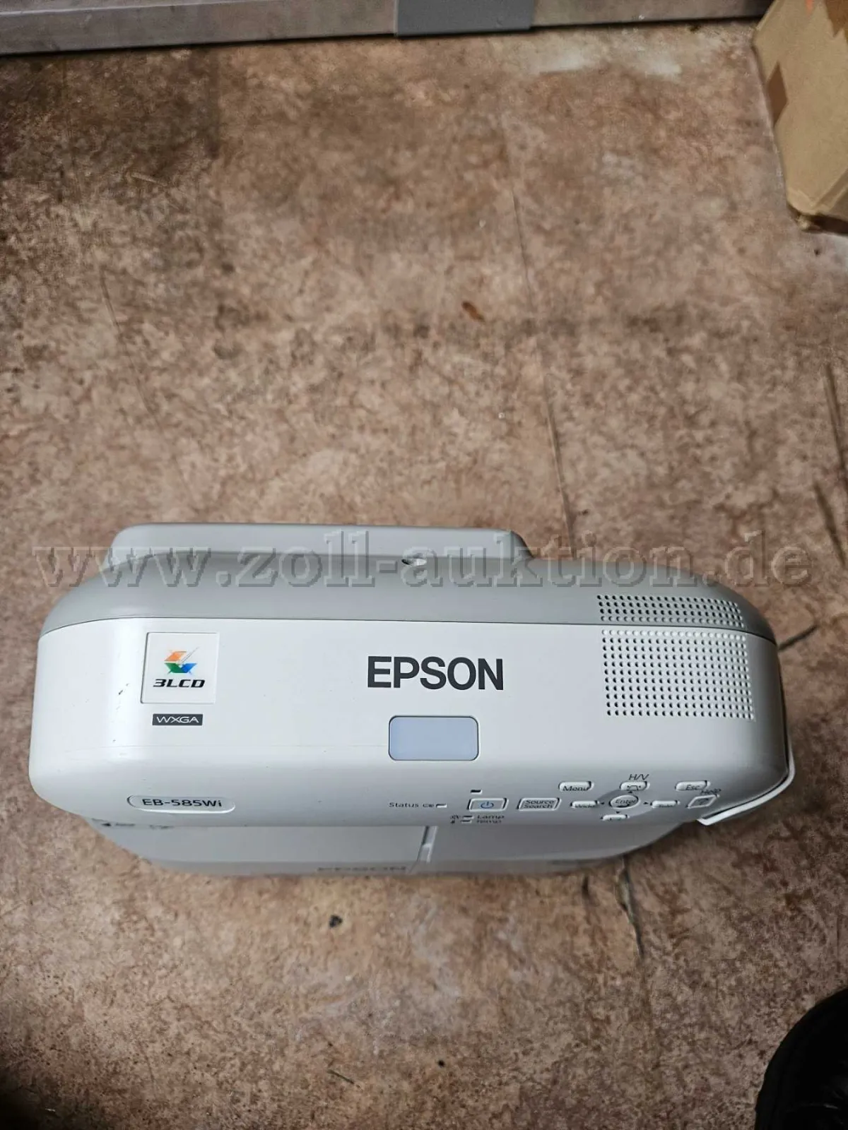 1 проєктор Epson EB-585Wi