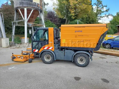 1 Hako Multicar Tremo X56 z 6 osprzętami