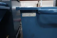 1 切屑自卸斗