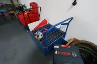 1个可移动接油盘
