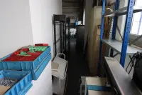 1 raft metalic, 2 părți
