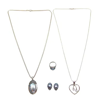 Set di gioielli in 5 pezzi, collane, anello e clip per orecchie, 585 oro bianco e 925 argento, madreperla e zircone/diamanti.