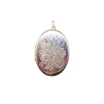 MEDAILLON, 925 SILBER, GRAVIERTER BLUMENDEKOR.
