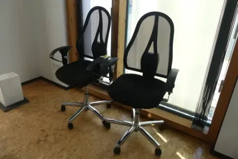 2 sedie da ufficio
