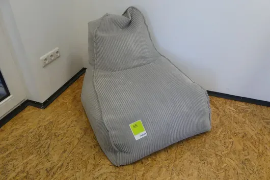 Puf Sitting Point