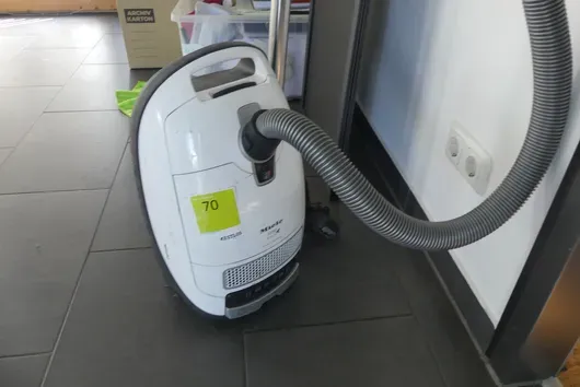 Пилосос Miele