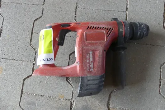 Hilti akku-borehammer