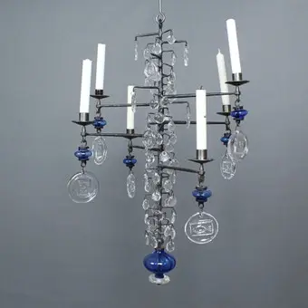 Erik Höglund. for Kosta Boda, 6-armet lysestake / lysekrone, Sverige, 1960-tallet.