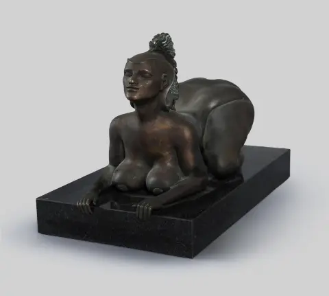 Ernst Fuchs, gesigneerd, Wien 1935 – 2015, "Sphinx", brons, 633/1.000, gietstempel Venturi Arte, 19,5 x 35 x 16,5 cm, op zwarte marmeren sokkel