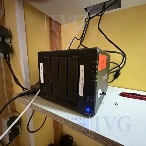 Dispositivo de almacenamiento NAS SYNOLOGY DS420