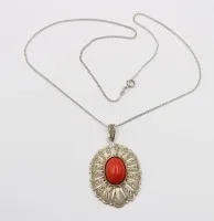 Collana con ciondolo grande, argento, con corallo, totale 11,1 g, catena lunghezza 50 cm, ciondolo 5 cm