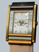 Ceas de damă cu cuarț Tom Tailor cu curea din piele albă, aproape nepuratat, mecanismul funcționează