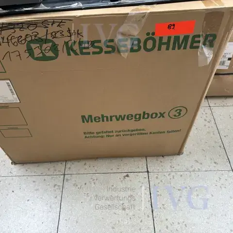 Köşe dolap karusel KESSEBÖHMER Revo 90° raf 900 mm