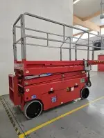 Airo elektromos ollós emelőplatform X8 EN | gyártási év: 2016 | üzemóra: kb. 646