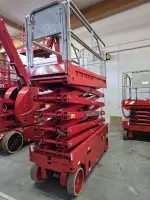 Airo ollós emelőplatform X12 EN | Gyártási év: 2014 | Üzemóra: kb. 929