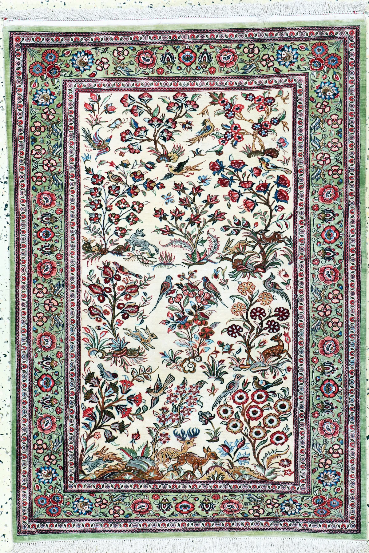 Ghom 精细丝绸，波斯，20世纪末，纯天然丝绸，约 118 x 82 厘米，EHZ：2