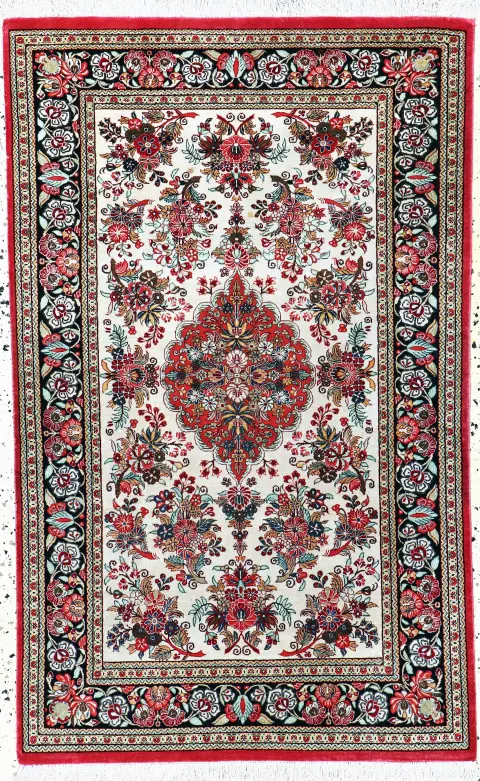 Ghom mătase fină, Persia, sfârșitul sec. XX, mătase naturală pură, cca 125 x 77 cm