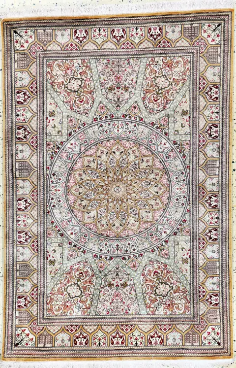 Ghom silke fin, Persien, slutningen af 20. årh., ren natur silke, ca. 150 x 100 cm, ca. 1,0 mio.