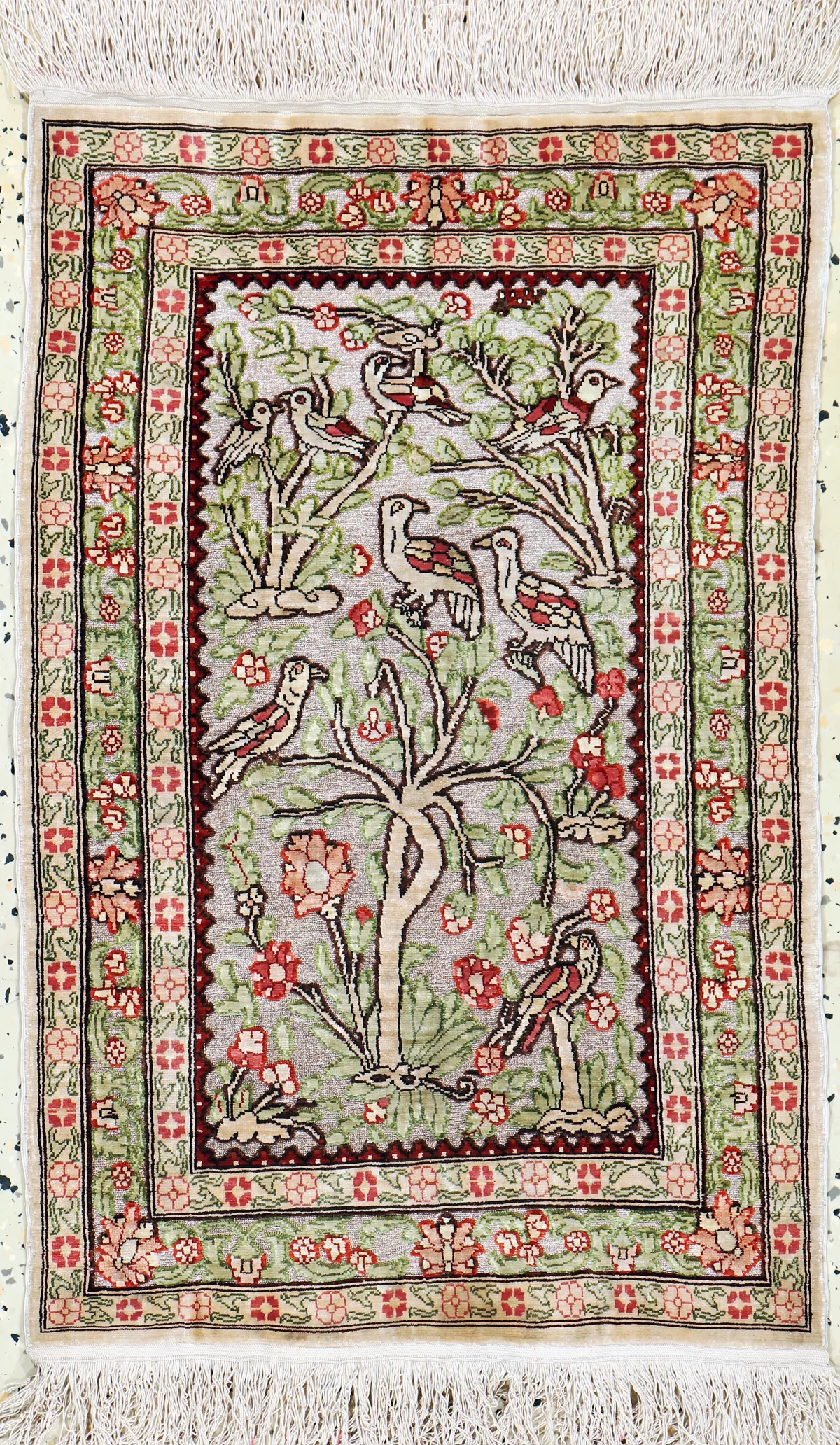 Hereke 精细丝绸，土耳其，20世纪中叶，纯天然丝绸"金属线织入"，约 63 x