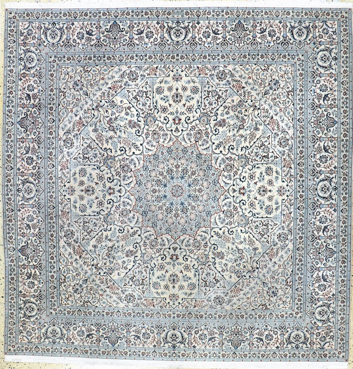 Nain 精细（6 La），波斯，20世纪末，软木羊毛配丝绸，约 261 x 258 厘米，约