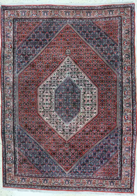 Bidjar corcho fino, Persia, mediados del siglo XX, lana de corcho sobre algodón, aprox. 285 x 205 cm,