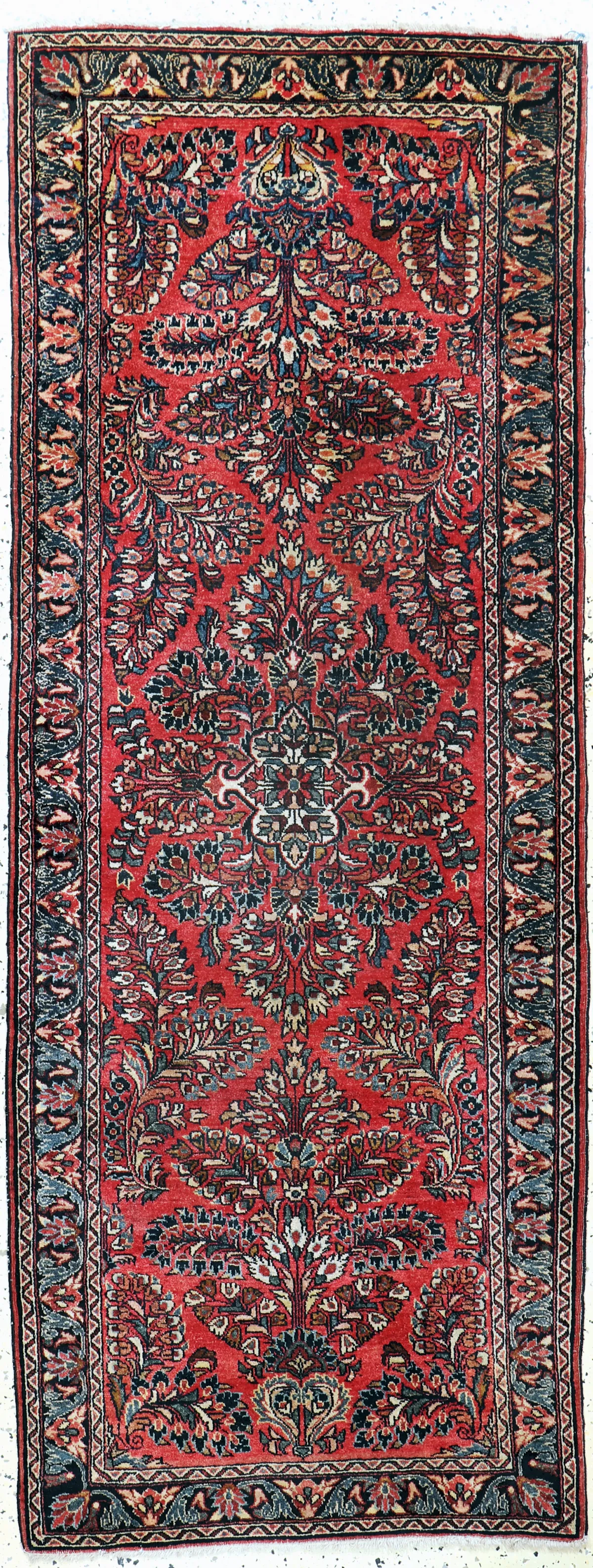 Sarogh 美国再进口，波斯，20世纪初，羊毛配棉，约 200 x 80 厘米，EHZ：