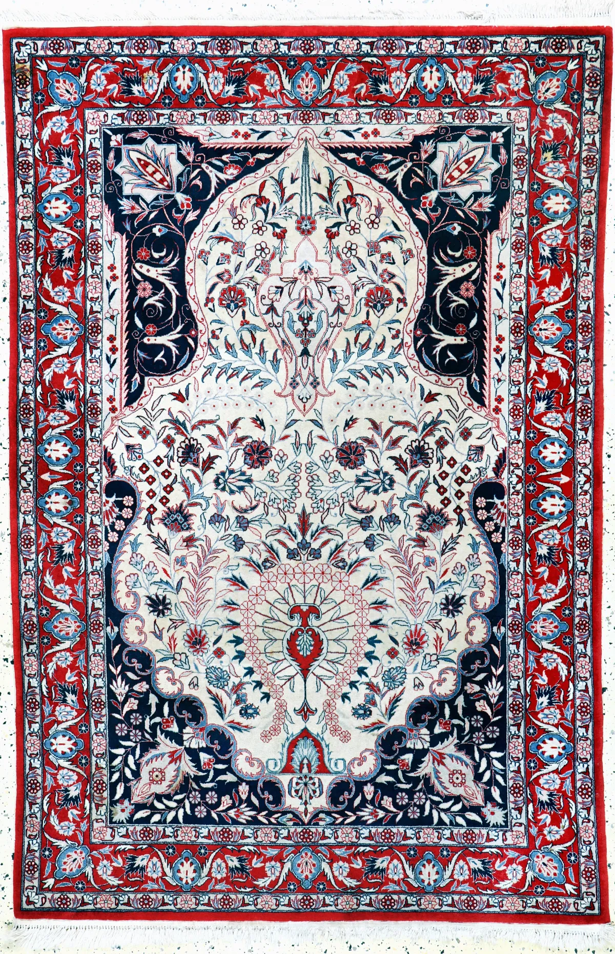 伊斯法罕精品，中国，20世纪中期，软木羊毛配棉底，约185 x 125厘米