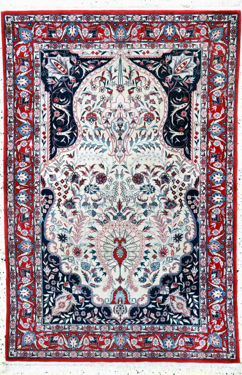 Esfahan ince halı, Çin, 20. yy ortası, pamuk üzerine mantar yünü, yakl. 185 x 125 cm