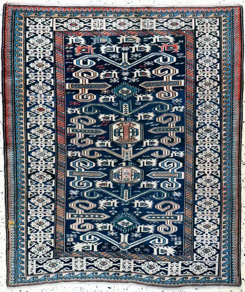 Şirvan antik, Kafkasya, 19. yüzyıl, yün üzerine yün, yak. 120 x 100 cm, EHZ:
