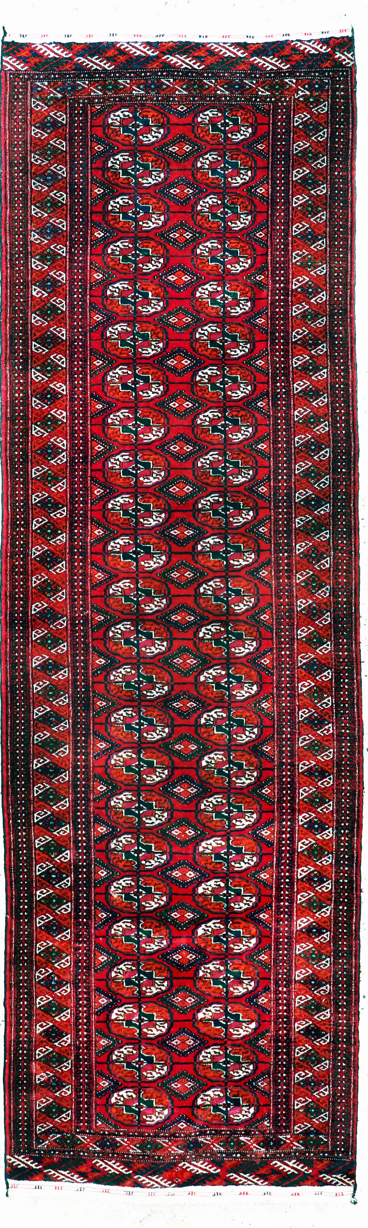بخارى، روسيا، منتصف القرن العشرين، صوف على صوف، حوالي 286 × 87 سم، EHZ: 2، السعر التقديري: