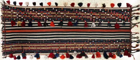 Eski çadır süsü (2 bahni), İran, 20. yy başı, yün üzerine yün, yak. 310 x 115 cm