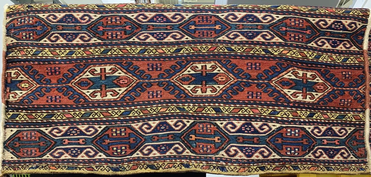 Shahsawan"Mafrasch"，波斯，20世纪初，羊毛覆羊毛，约95 x 45 45厘米，EHZ：2
