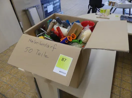 Lot de materiale pentru vopsit, aprox. 50 piese