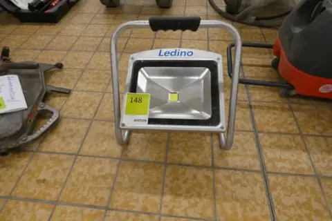 Proiector LED Ledino cu suport