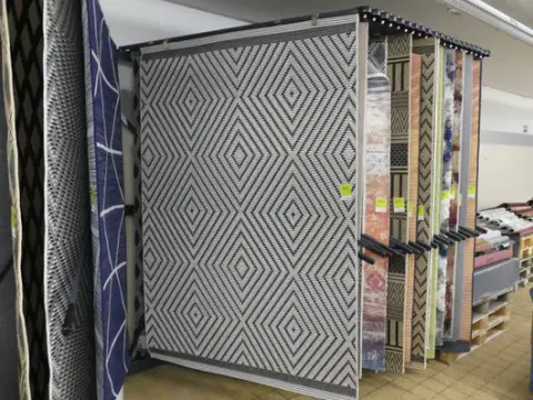 Szőnyeg, fekete/fehér, rombuszmintás