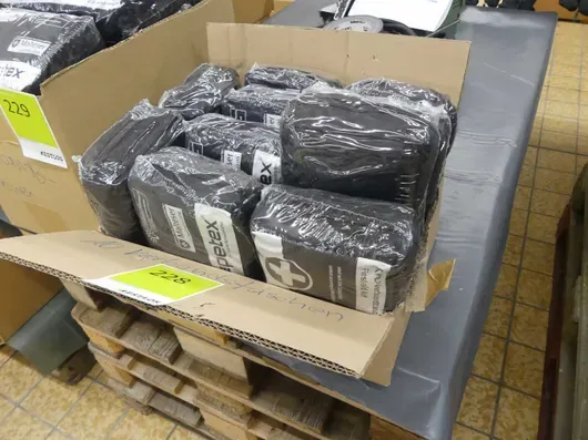 10个Petex汽车急救包，保质期至11/2028
