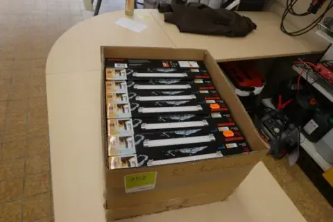 32 x Briloner LED-badeværelseslampe