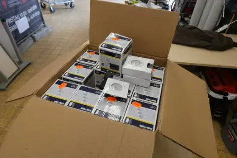 36 x Briloner LED-indbygningsspot