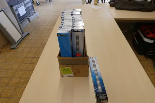 Smartwares LED 嵌入式灯带振动传感器组合