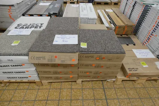 Object Carpet 地毯砖一批 米色-棕色