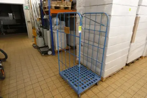 滚轮容器 / 网格推车