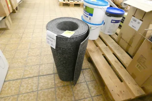 Rolă de îmbrăcăminte pentru trepte