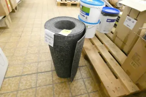 Rolă de îmbrăcăminte pentru trepte