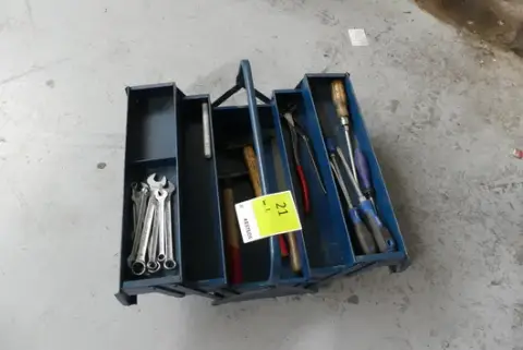 Værktøjskasse, med indhold (værktøj)